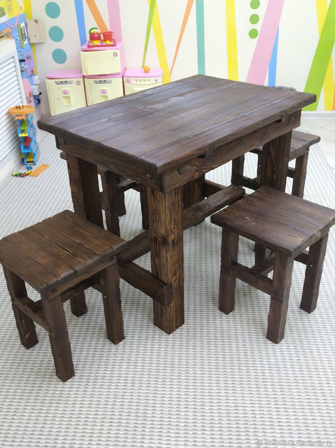 стол с табуретками для кухни из дерева своими руками