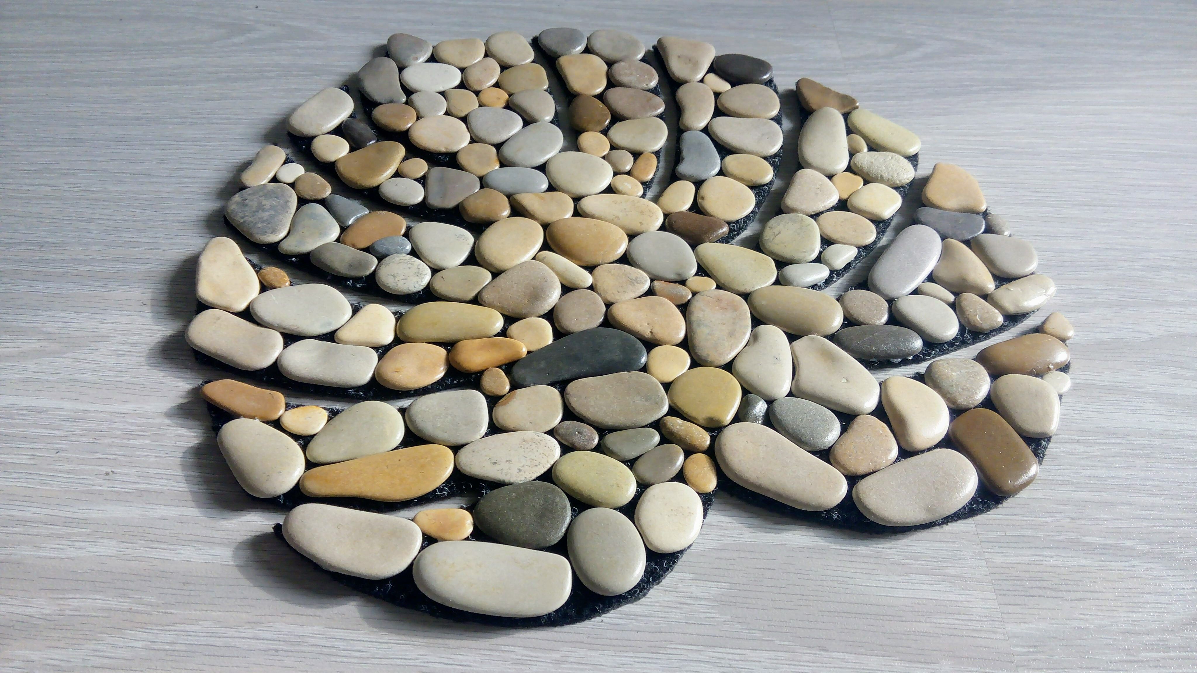 Панно из гальки. Искусственный камень из гипса. Панно из гальки. Декор из речных камней. Как делать гальку.