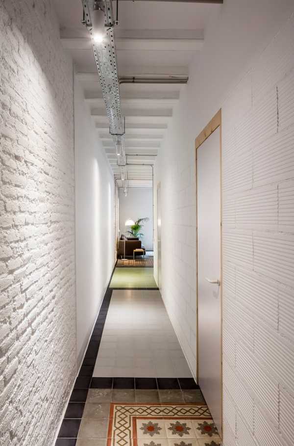 Dizajn uskog hodnika u stanu: 40 fotografija i 20 savjeta za dizajn