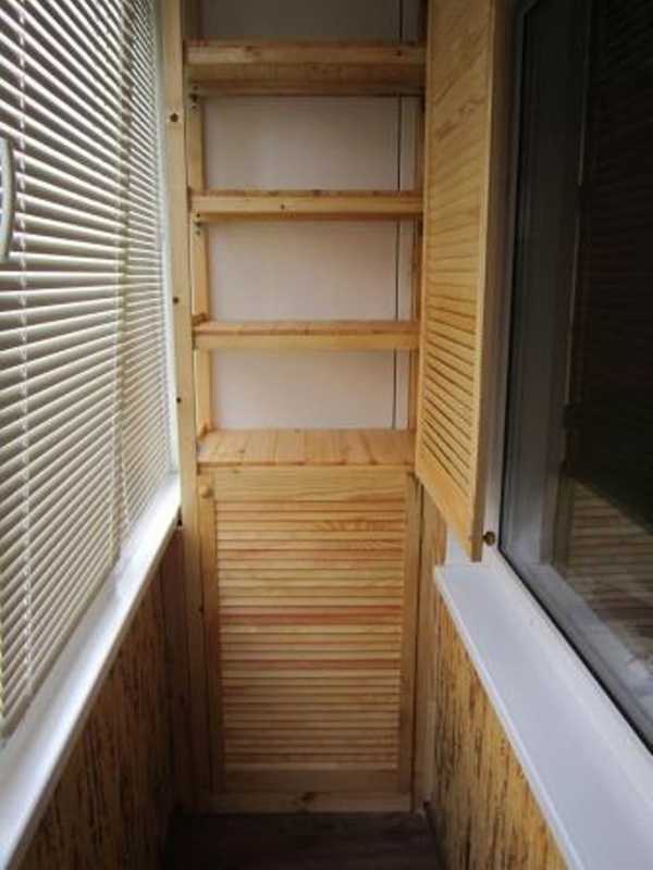 Встроенные шкафчики на балконе дизайн фото