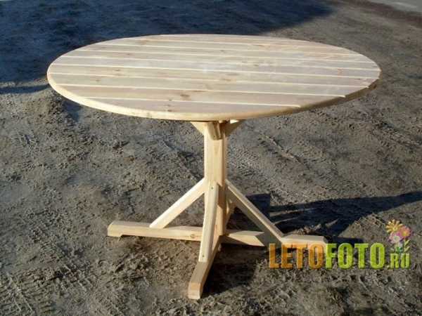 Круглый стол своими руками из дерева простой