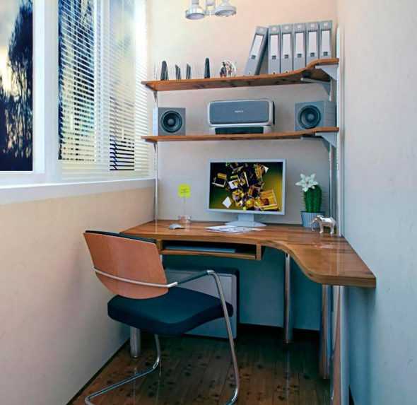 Угловая стенка с письменным столом