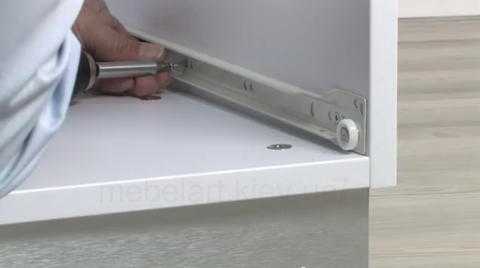 Доводчик для направляющих boyard dm02. Зазор для шариковых направляющих для выдвижных ящиков. Шариковые направляющие для выдвижных ящиков db3501. Шариковые направляющие для выдвижных ящиков db3501. Установка роликовых направляющих на ящик.